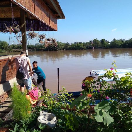 Hong Thai River Side Homestay Ben Tre Bagian luar foto